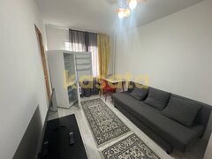 Garsoniera renovata  Etaj intermediar   Metrou 5 min