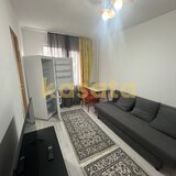 Garsoniera renovata  Etaj intermediar   Metrou 5 min